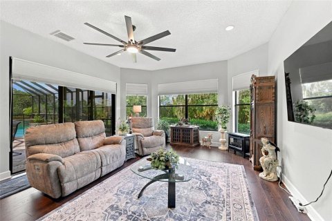 Casa en venta en Dade City, Florida, 3 dormitorios, 312.62 m2 № 2383738 - foto 25