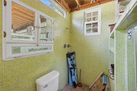 House in Sarasota, Florida 4 bedrooms, 178.47 sq.m. № 2147783 - photo 30
