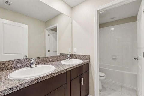 Villa ou maison à vendre à Sun City Center, Floride: 5 chambres, 210.33 m2 № 2388737 - photo 22