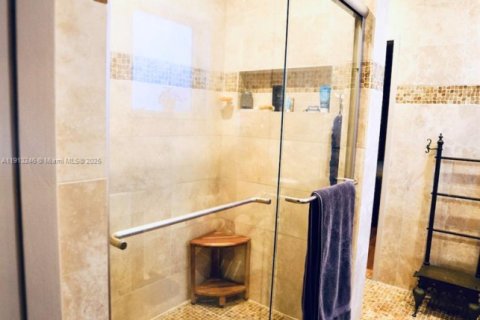 Villa ou maison à vendre à Miami Beach, Floride: 4 chambres, 219.53 m2 № 1969394 - photo 11