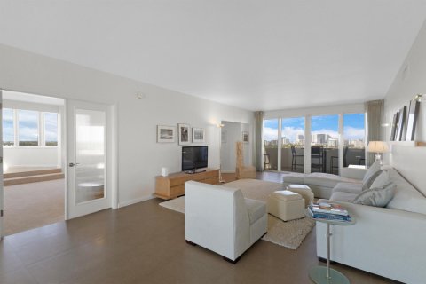 Condo in Fort Lauderdale, Florida, 3 bedrooms  № 2281166 - photo 17