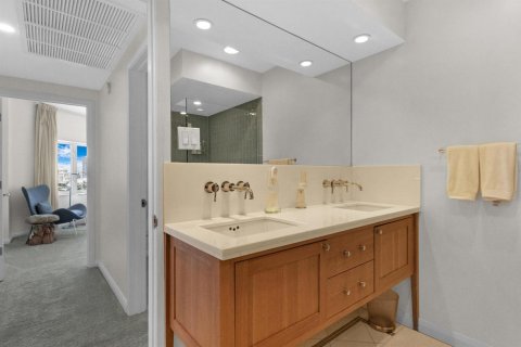 Condo in Fort Lauderdale, Florida, 3 bedrooms  № 2281166 - photo 28