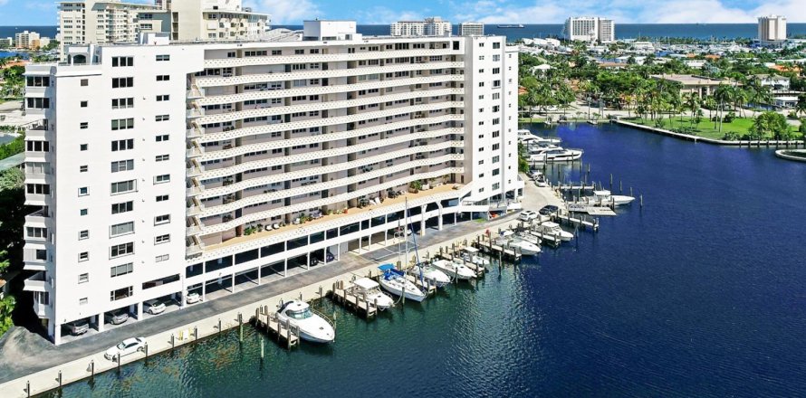 Condo in Fort Lauderdale, Florida, 3 bedrooms  № 2281166