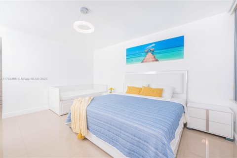 Condominio en alquiler en Hollywood, Florida, 2 dormitorios, 104.05 m2 № 2037759 - foto 23