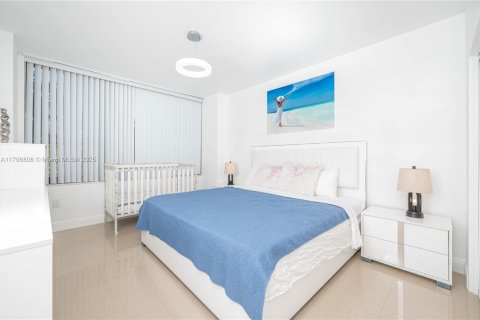 Condominio en alquiler en Hollywood, Florida, 2 dormitorios, 104.05 m2 № 2037759 - foto 28