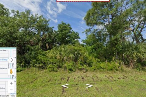 Terreno en Englewood, Florida № 2231706