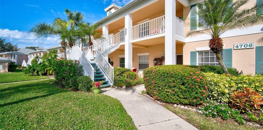 Condominio en Bradenton, Florida, 2 dormitorios № 882689