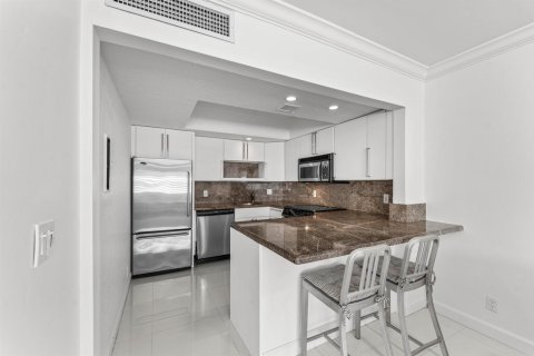 Condominio en venta en Delray Beach, Florida, 2 dormitorios, 130.06 m2 № 2077827 - foto 9