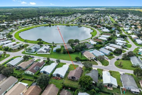 Villa ou maison à vendre à Stuart, Floride: 3 chambres, 137.96 m2 № 2384561 - photo 5