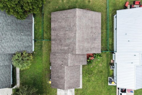Villa ou maison à vendre à Stuart, Floride: 3 chambres, 137.96 m2 № 2384561 - photo 30