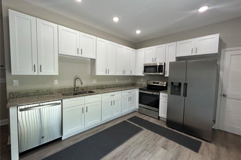 Apartamento en alquiler en Kissimmee, Florida, 3 dormitorios, 116.13 m2 № 1916885 - foto 5