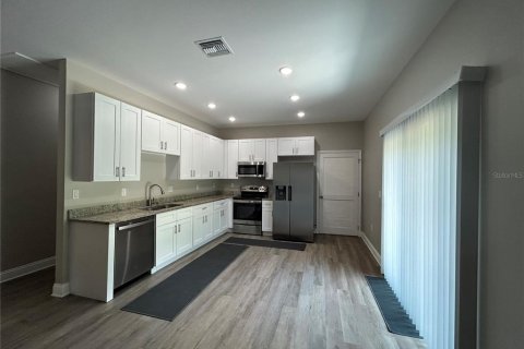 Apartamento en alquiler en Kissimmee, Florida, 3 dormitorios, 116.13 m2 № 1916885 - foto 4