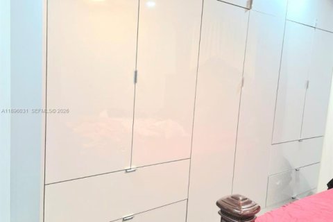 Купить виллу или дом в Хайалиа, Флорида 3 спальни, 117.06м2, № 2079539 - фото 17