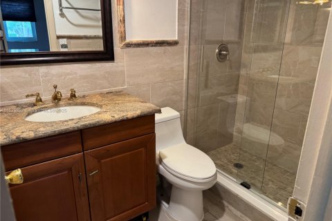 Condo in Sunrise, Florida, 2 bedrooms  № 1792604 - photo 18