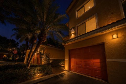 Condominio en venta en Hypoluxo, Florida, 3 dormitorios, 107.95 m2 № 2189537 - foto 3