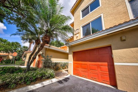 Condo in Hypoluxo, Florida, 3 bedrooms  № 2189537