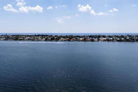 Condominio en venta en Hypoluxo, Florida, 3 dormitorios, 107.95 m2 № 2189537 - foto 24
