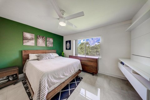 Condominio en venta en Hypoluxo, Florida, 3 dormitorios, 107.95 m2 № 2189537 - foto 12