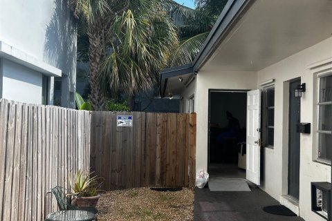 Appartement à louer à Fort Lauderdale, Floride: 2 chambres, 65.03 m2 № 2180906 - photo 3