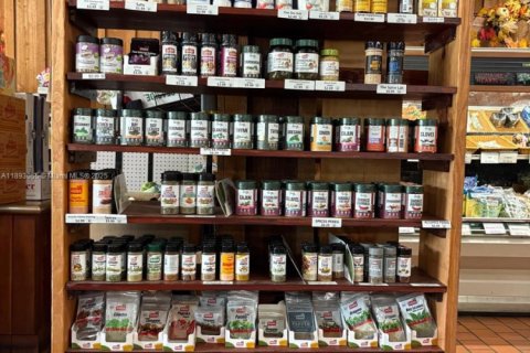 Propiedad comercial en venta en Deerfield Beach, Florida № 1945028 - foto 14