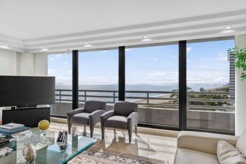Copropriété à vendre à Boca Raton, Floride: 3 chambres, 289.58 m2 № 2261426 - photo 4