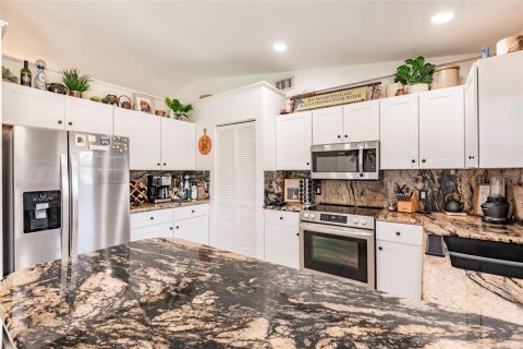 Casa en alquiler en Punta Gorda, Florida, 2 dormitorios, 93.27 m2 № 1767248 - foto 11