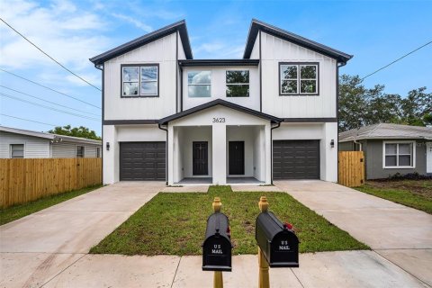 Propiedad comercial en venta en Tampa, Florida, 262.91 m2 № 2166392 - foto 4