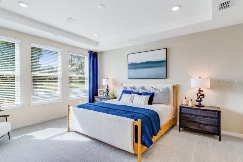 House in Apollo Beach, Florida 4 bedrooms, 246.38 sq.m. № 1663136 - photo 3