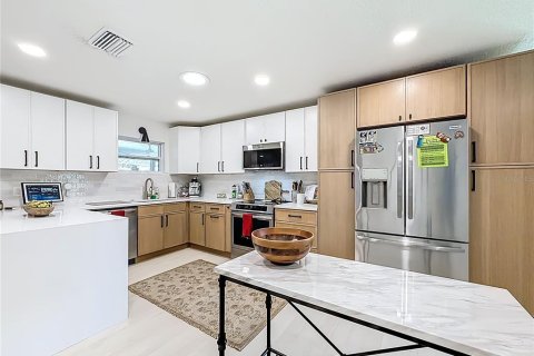 Casa en venta en Dunedin, Florida, 4 dormitorios, 178.74 m2 № 2167544 - foto 6