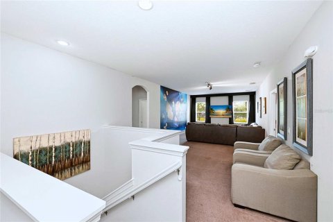 House in Davenport, Florida 6 bedrooms, 291.34 sq.m. № 2306845 - photo 23