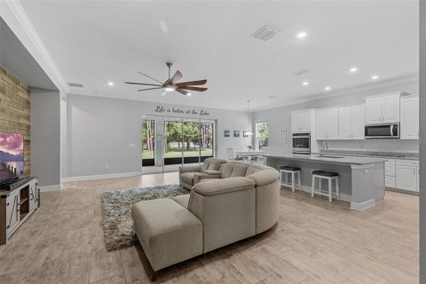 Casa en venta en Lutz, Florida, 3 dormitorios, 236.62 m2 № 1878292 - foto 9