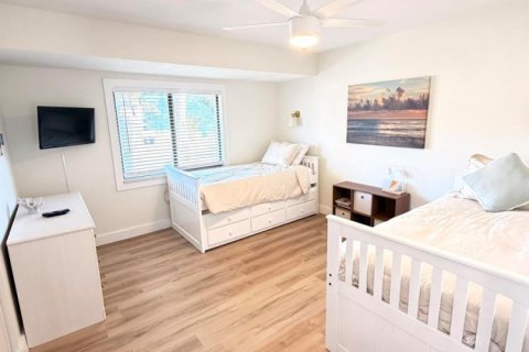 Villa ou maison à vendre à Sebastian, Floride: 3 chambres, 181.16 m2 № 2250130 - photo 24