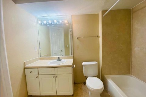 Copropriété à louer à Orlando, Floride: 2 chambres, 97.92 m2 № 1514460 - photo 12