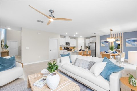 House in Sarasota, Florida 4 bedrooms, 184.78 sq.m. № 1838391 - photo 28