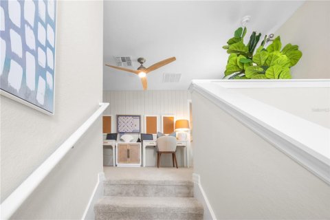House in Sarasota, Florida 4 bedrooms, 184.78 sq.m. № 1838391 - photo 8