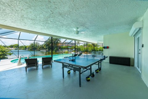 Villa ou maison à louer à Miami, Floride: 3 chambres, 184.6 m2 № 2080907 - photo 30