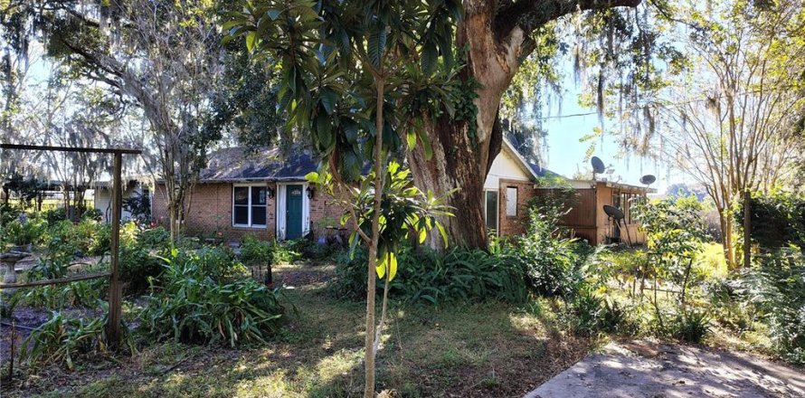 Casa en Wildwood, Florida 3 dormitorios, 139.35 m2 № 2109149