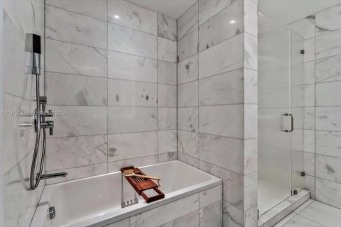Copropriété à vendre à Miami Beach, Floride: 3 chambres, 184.97 m2 № 2046024 - photo 17