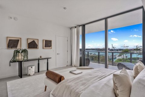 Copropriété à vendre à Miami Beach, Floride: 3 chambres, 184.97 m2 № 2046024 - photo 15