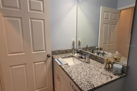 Villa ou maison à louer à Tampa, Floride: 3 chambres, 153.01 m2 № 2428948 - photo 11