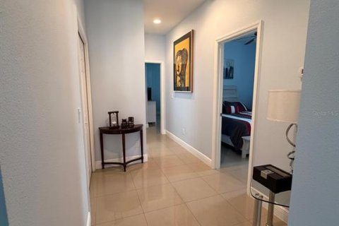 Villa ou maison à louer à Tampa, Floride: 3 chambres, 153.01 m2 № 2428948 - photo 19