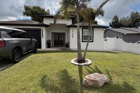 Villa ou maison à Tampa, Floride 3 chambres, 153.01 m2 № 2428948