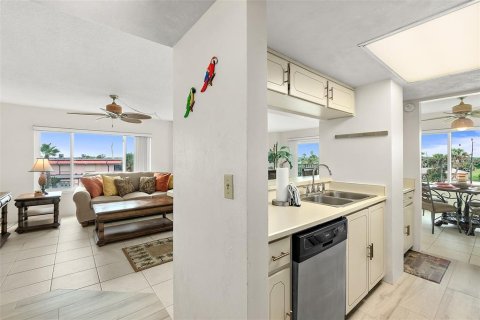 Copropriété à vendre à Flagler Beach, Floride: 2 chambres, 124.86 m2 № 2305115 - photo 12