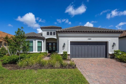 House in Port St. Lucie, Florida 4 bedrooms, 284 sq.m. № 2274396