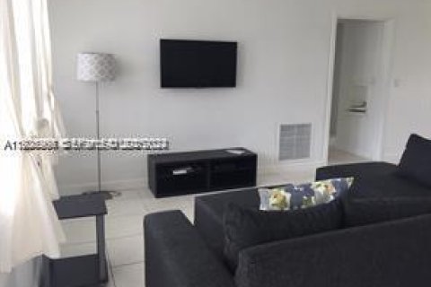 Condo à Miami Beach, Floride, 2 chambres  № 2039397