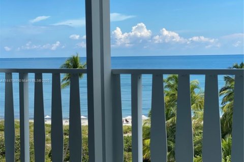 Condominio en alquiler en Key Biscayne, Florida, 2 dormitorios, 122.63 m2 № 2012404 - foto 16