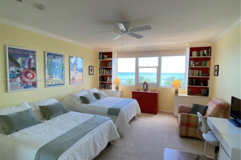 Condominio en alquiler en Key Biscayne, Florida, 2 dormitorios, 122.63 m2 № 2012404 - foto 29