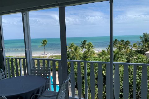 Condominio en Key Biscayne, Florida, 2 dormitorios  № 2012404