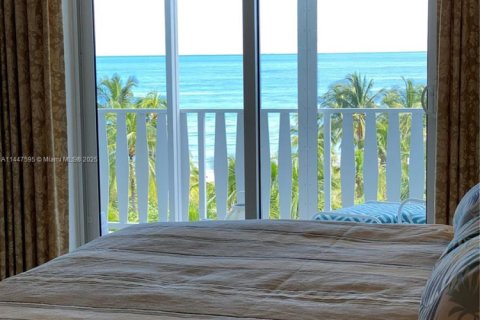 Condominio en alquiler en Key Biscayne, Florida, 2 dormitorios, 122.63 m2 № 2012404 - foto 20