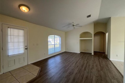 Casa en alquiler en North Port, Florida, 3 dormitorios, 115.29 m2 № 1758411 - foto 3